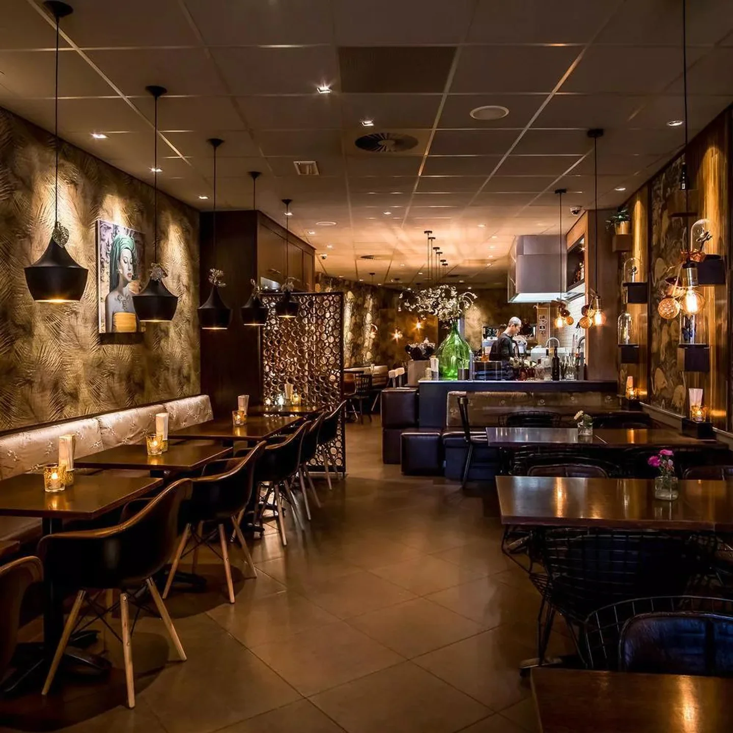 Boungainville Amsterdam