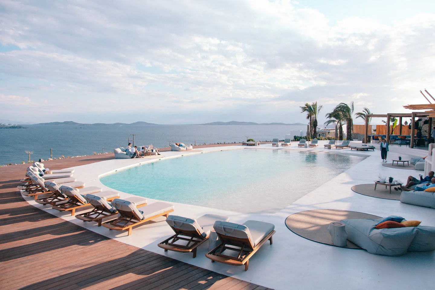 Destino Mykonos