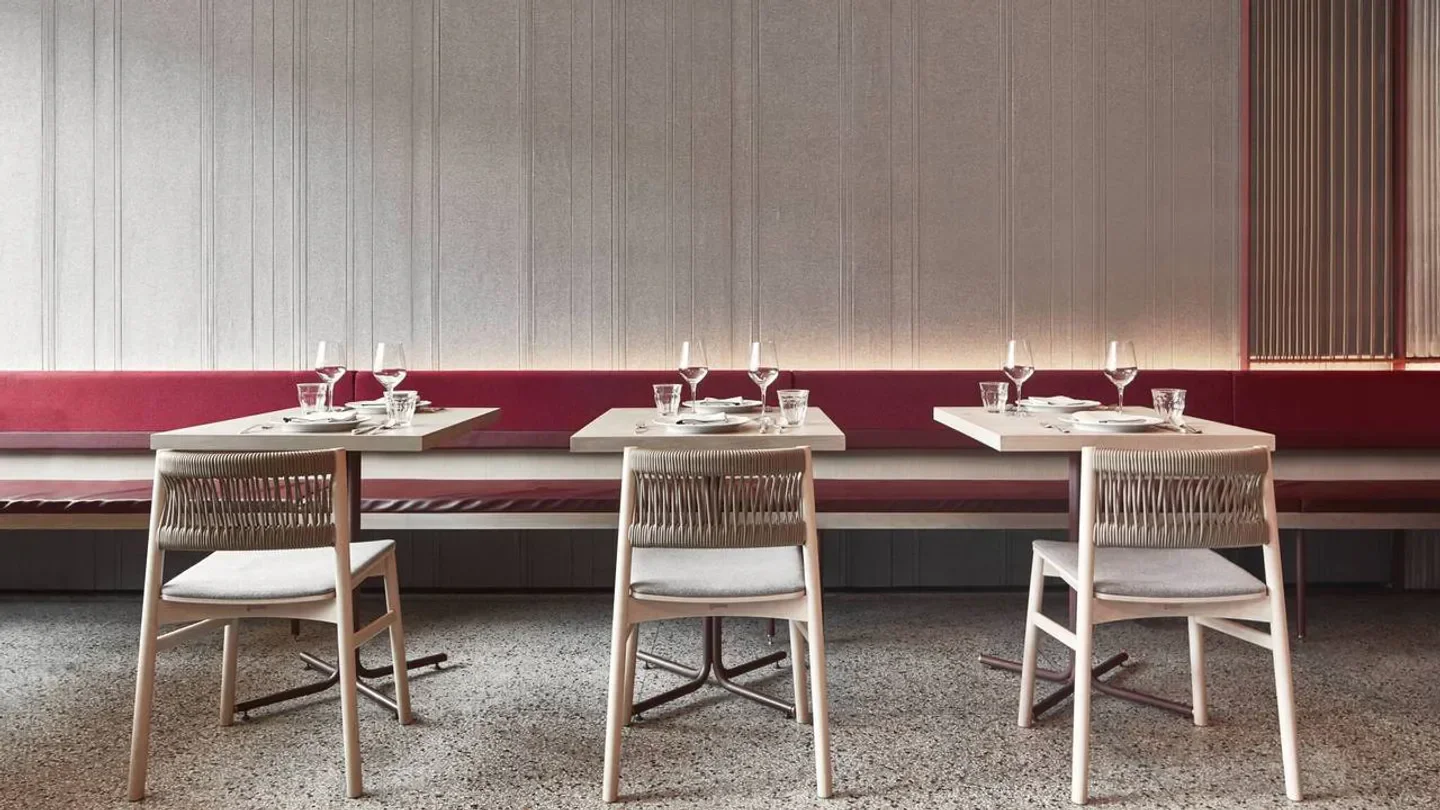 Giulietta restaurant in Toronto: stylish dining room with modern design and decor.