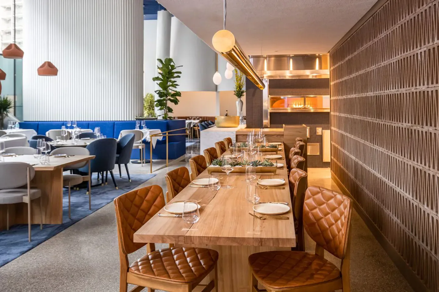 Interior of Joe's Seafood, Prime Steak & Stone Crab in Washington, featuring a dining table.