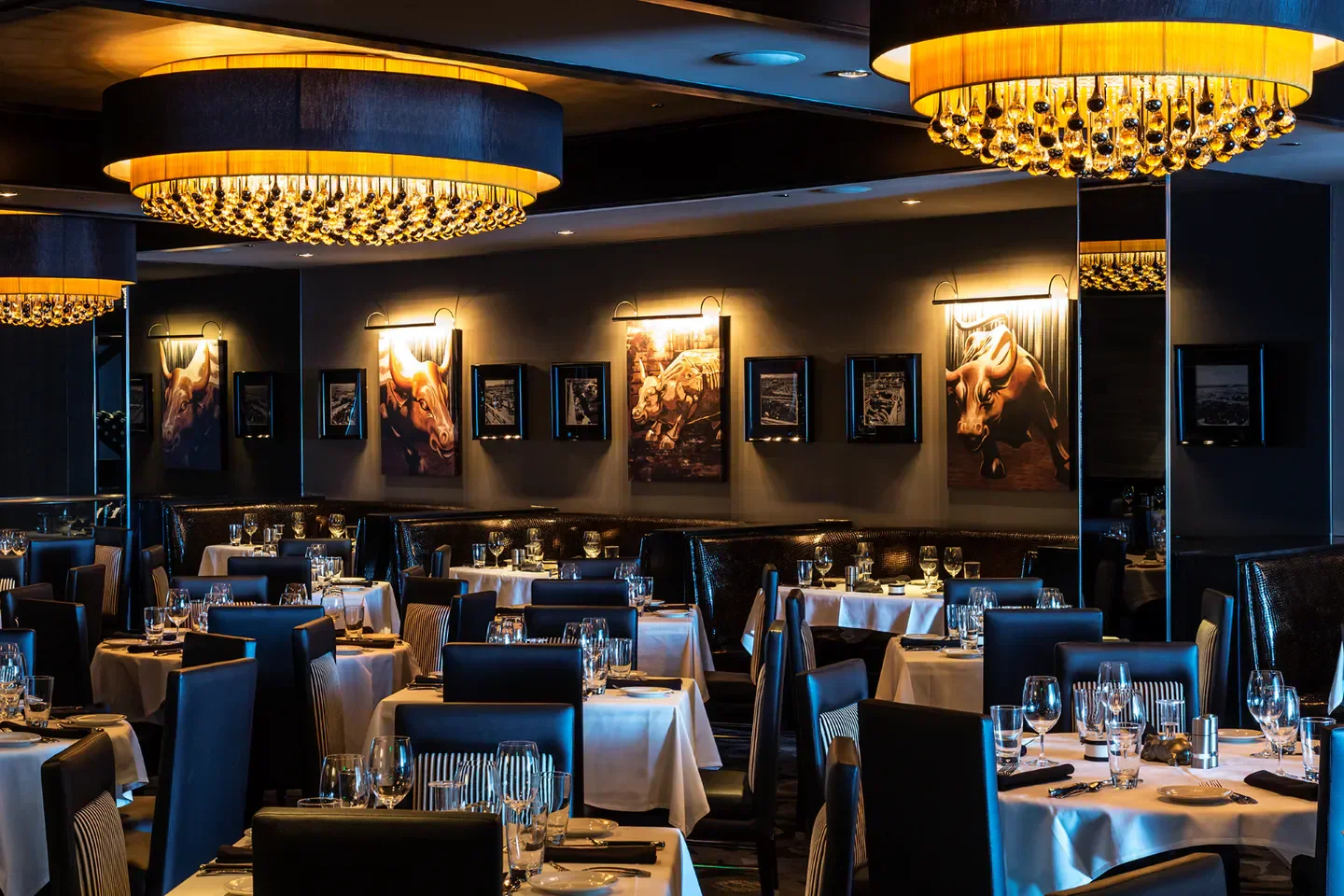 Interior dining at Morton's The Steakhouse in San Francisco with elegant table settings.