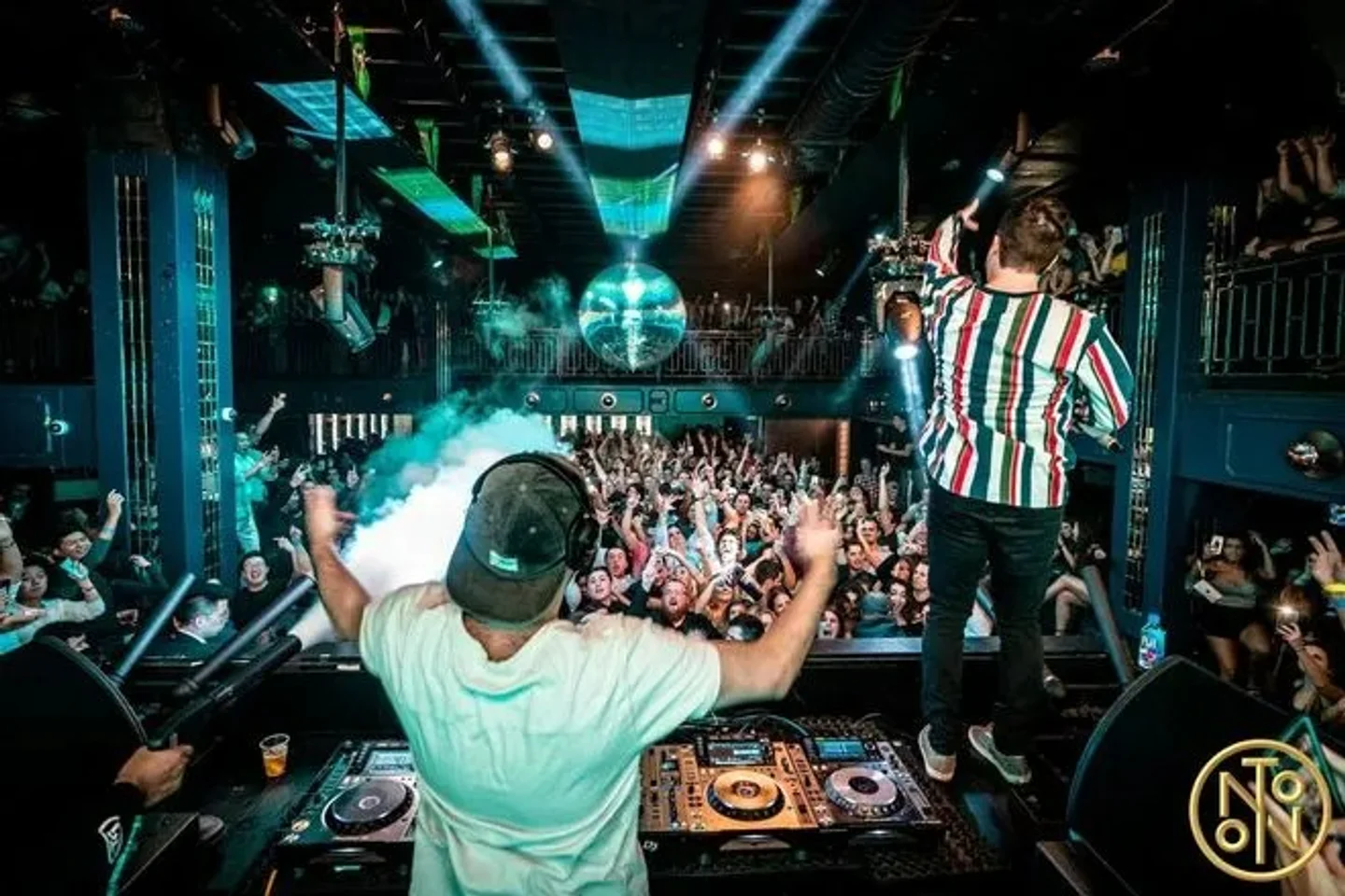 Roar Philadelphia Reservations, Info & Reviews