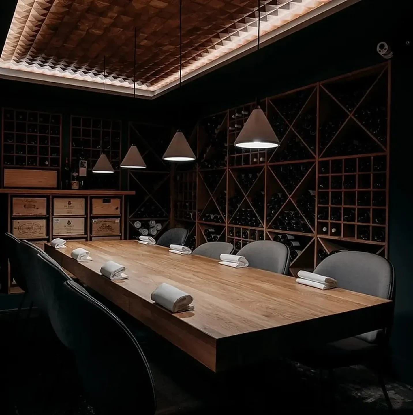 Elegant dining room at Restaurant 212 in Amsterdam with wine cellar.
