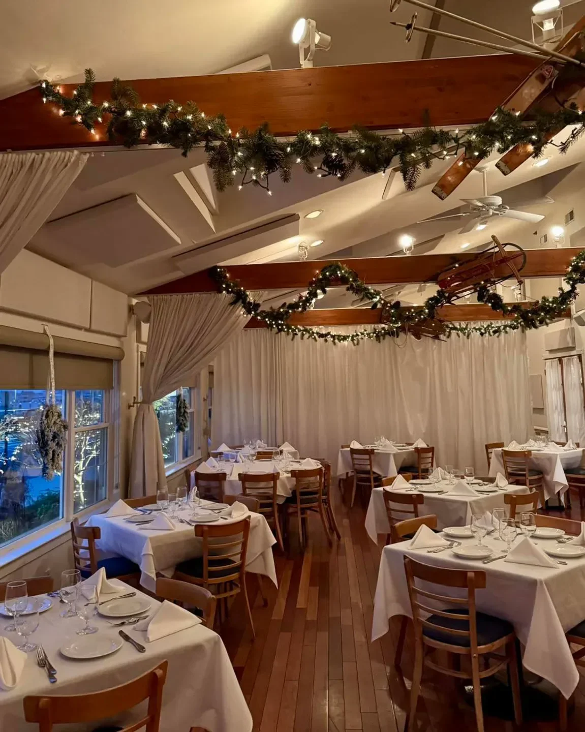 Cozy dining room at Steve & Cookie's in Atlantic City, ready for dinner service.