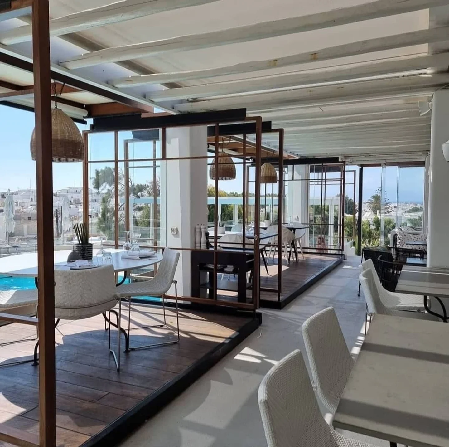 Thioni Mykonos
